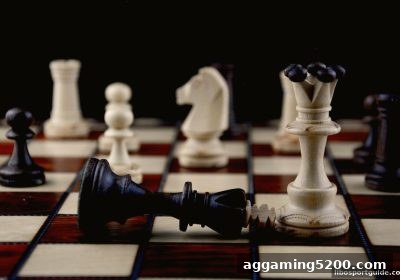 立博体育视角：五子棋开局的核心原则与经典套路深度解析